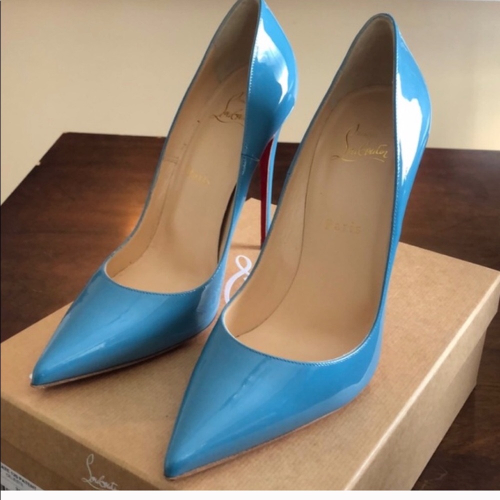 Christian Louboutin “So Kate” blue patent heels